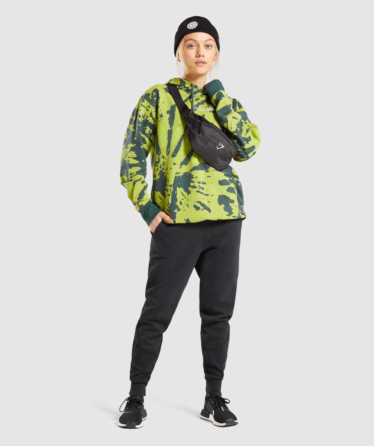 gymshark-colour-burst-hoodie-dark-green-print