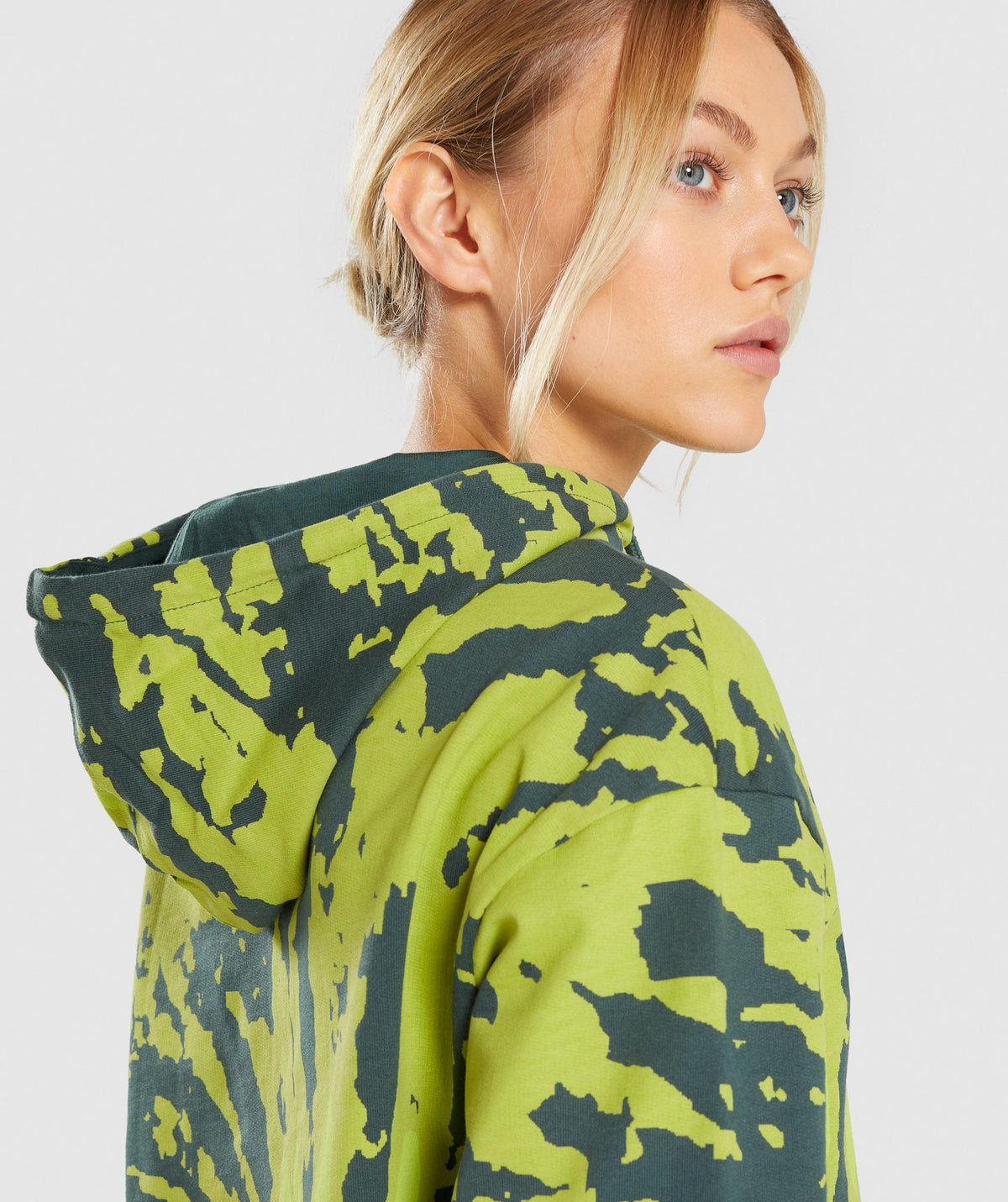 gymshark-colour-burst-hoodie-dark-green-print