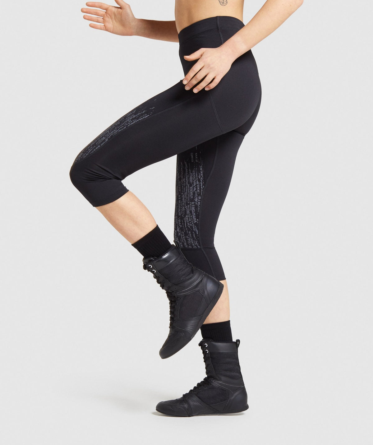 gymshark-combat-cropped-leggings-black