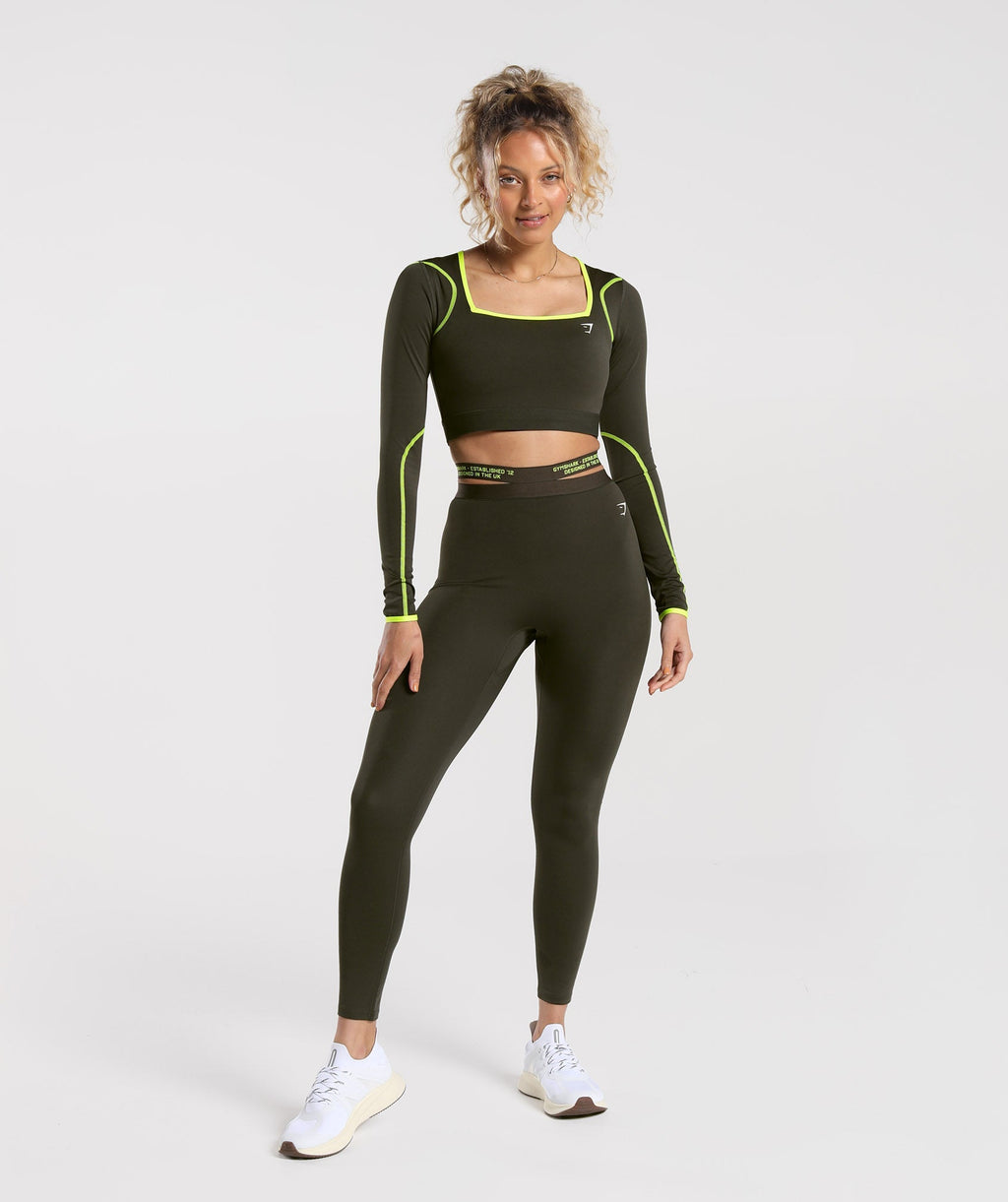 gymshark-contrast-long-sleeve-crop-top-olive-green-fluro-green-aw23
