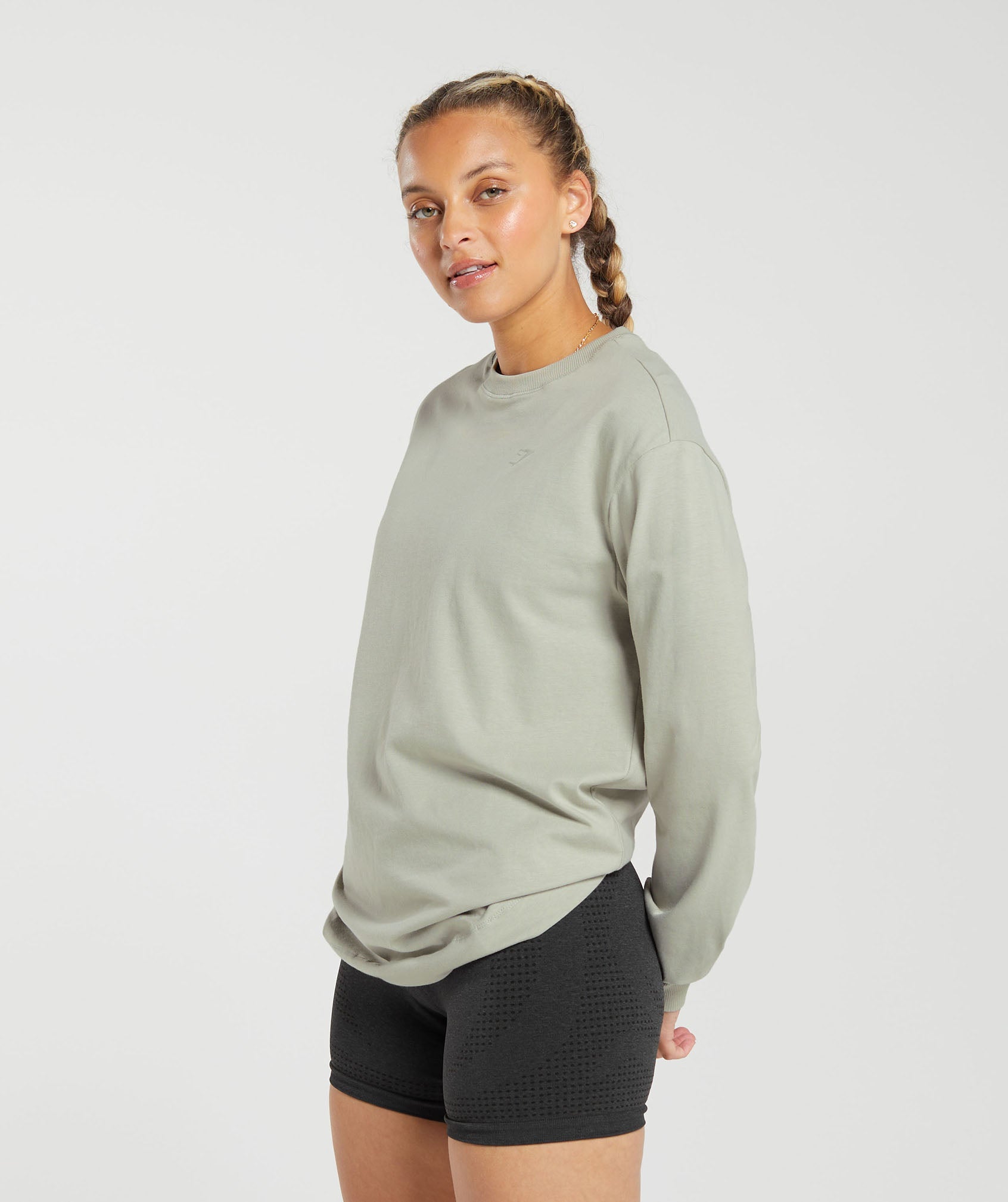 gymshark-cotton-oversized-long-sleeve-top-stone-grey-aw23