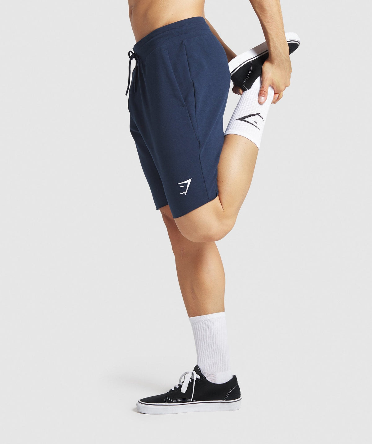 gymshark-critical-shorts-navy