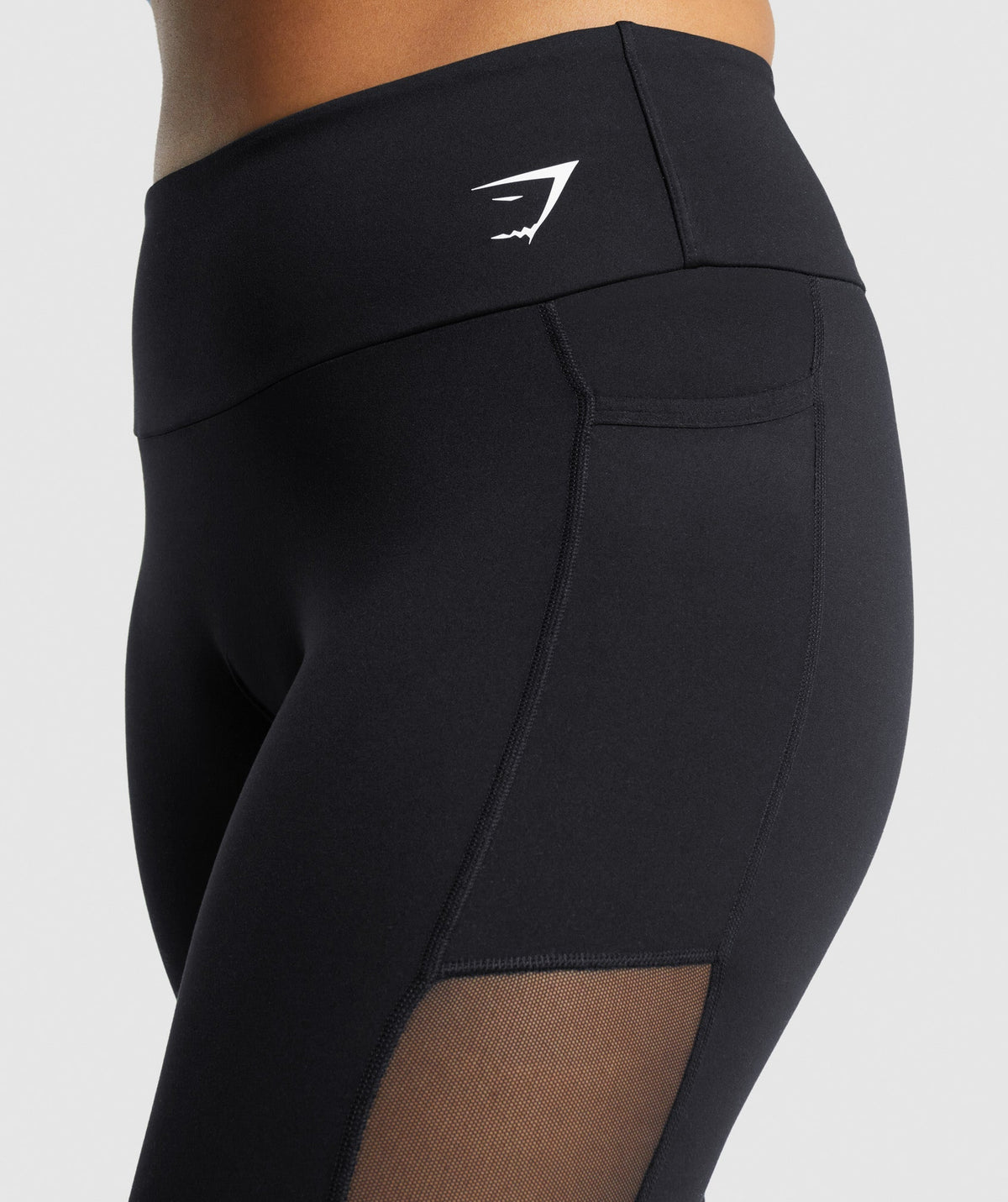 gymshark-womens-training-mesh-pocket-leggings-black