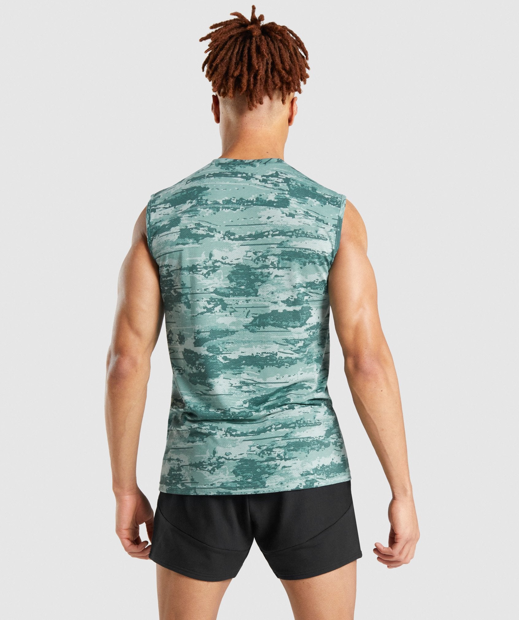 gymshark-chalk-tank-fern-green-print