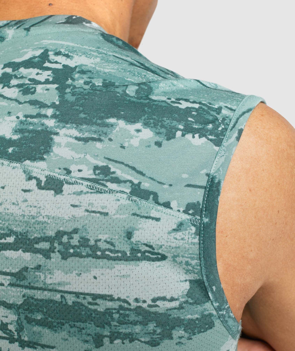 gymshark-chalk-tank-fern-green-print