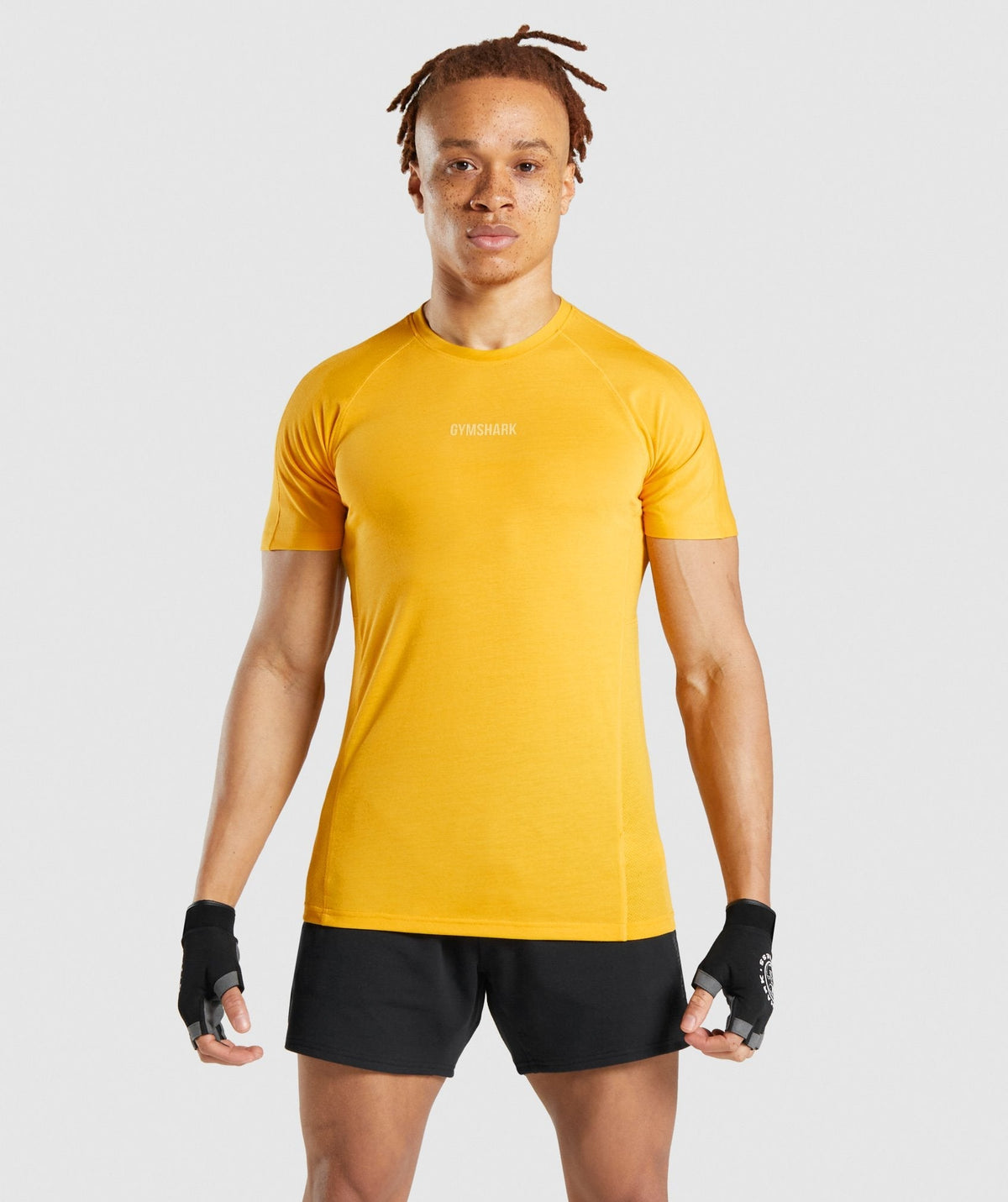 gymshark-chalk-t-shirt-yellow