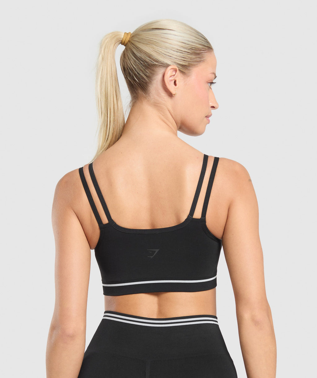 gymshark-contrast-seamless-sports-bra-black-aw24