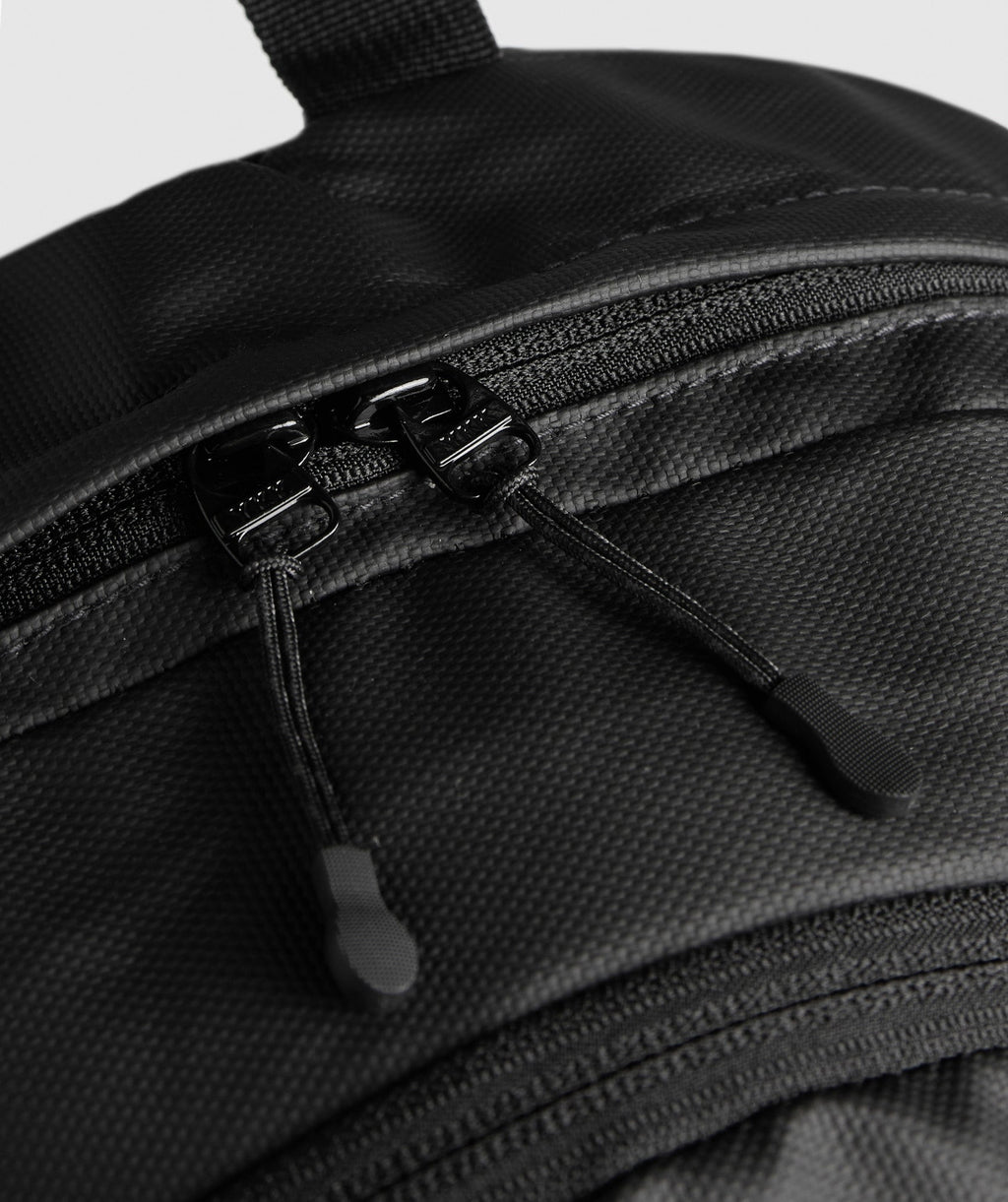 gymshark-coated-pursuit-backpack-black-aw24