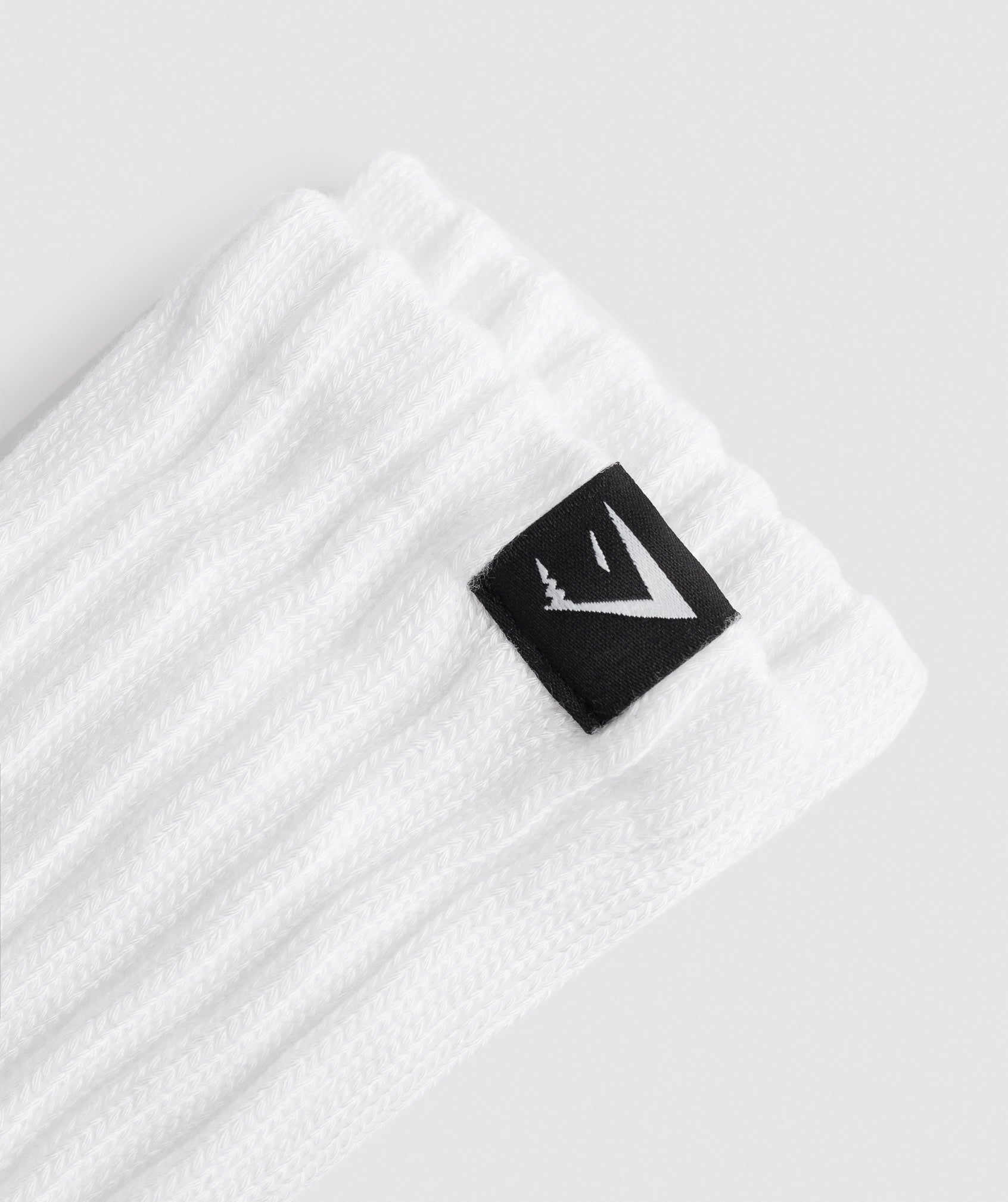 gymshark-comfy-rest-day-socks-white-1