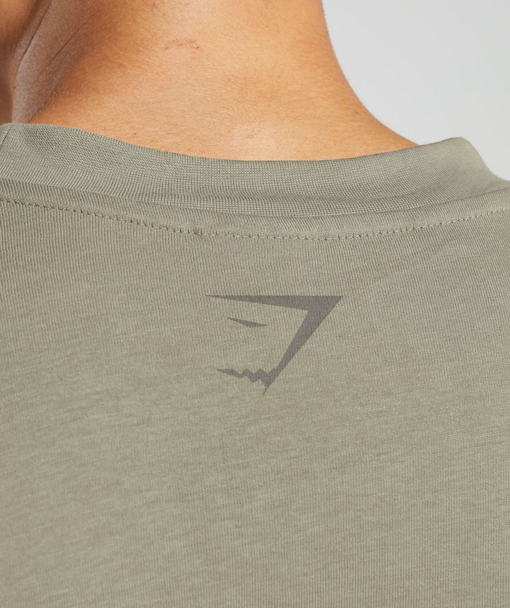 gymshark-committed-to-the-craft-t-shirt-linen-brown-aw23