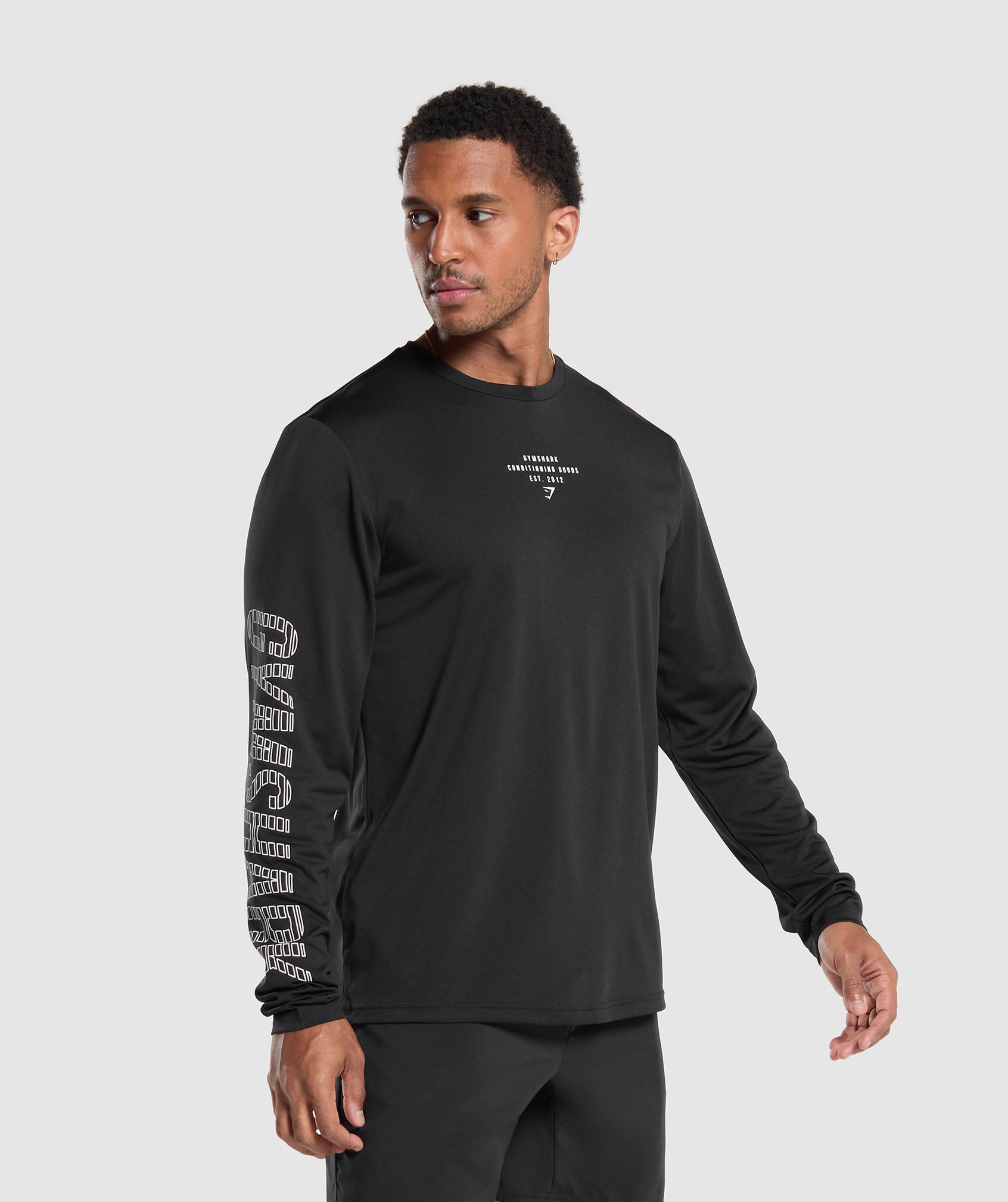 gymshark-conditioning-goods-long-sleeve-t-shirt-black-ss24