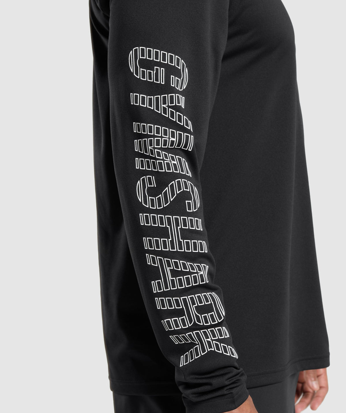 gymshark-conditioning-goods-long-sleeve-t-shirt-black-ss24