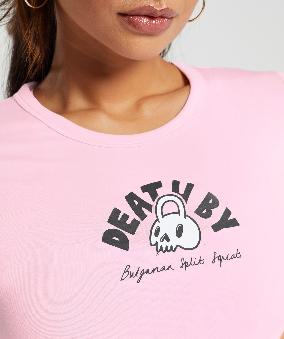 gymshark-cotton-graphic-crop-top-dolly-pink-ss24