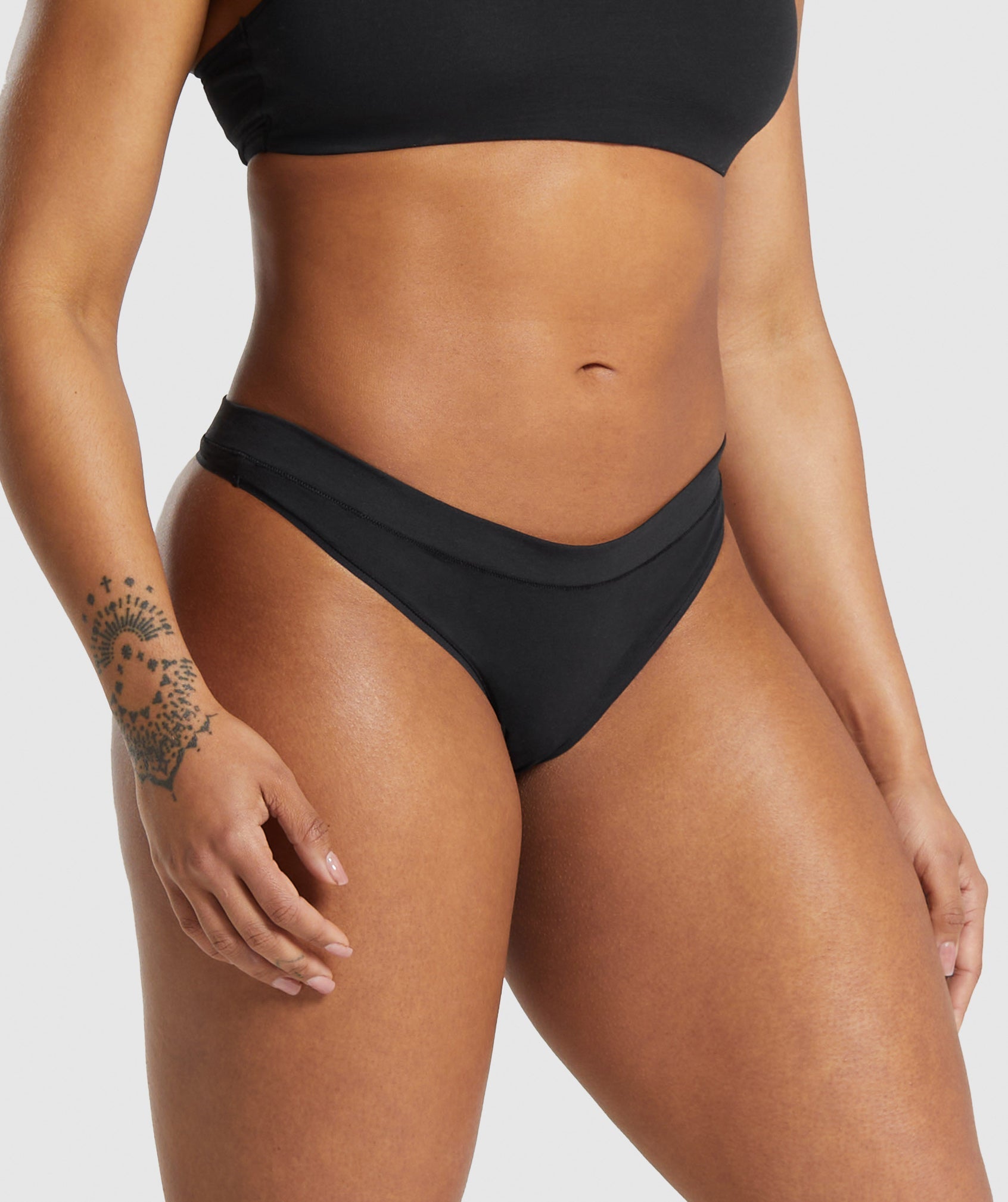 gymshark-cotton-high-leg-thong-black-ss24