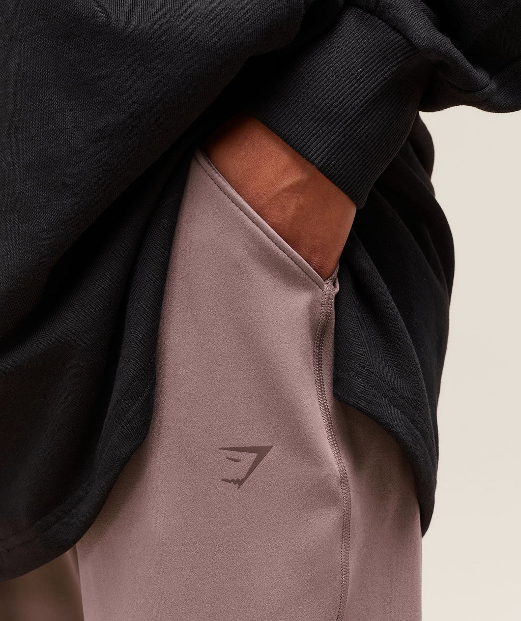 gymshark-covered-jogger-pants-purple-ss25