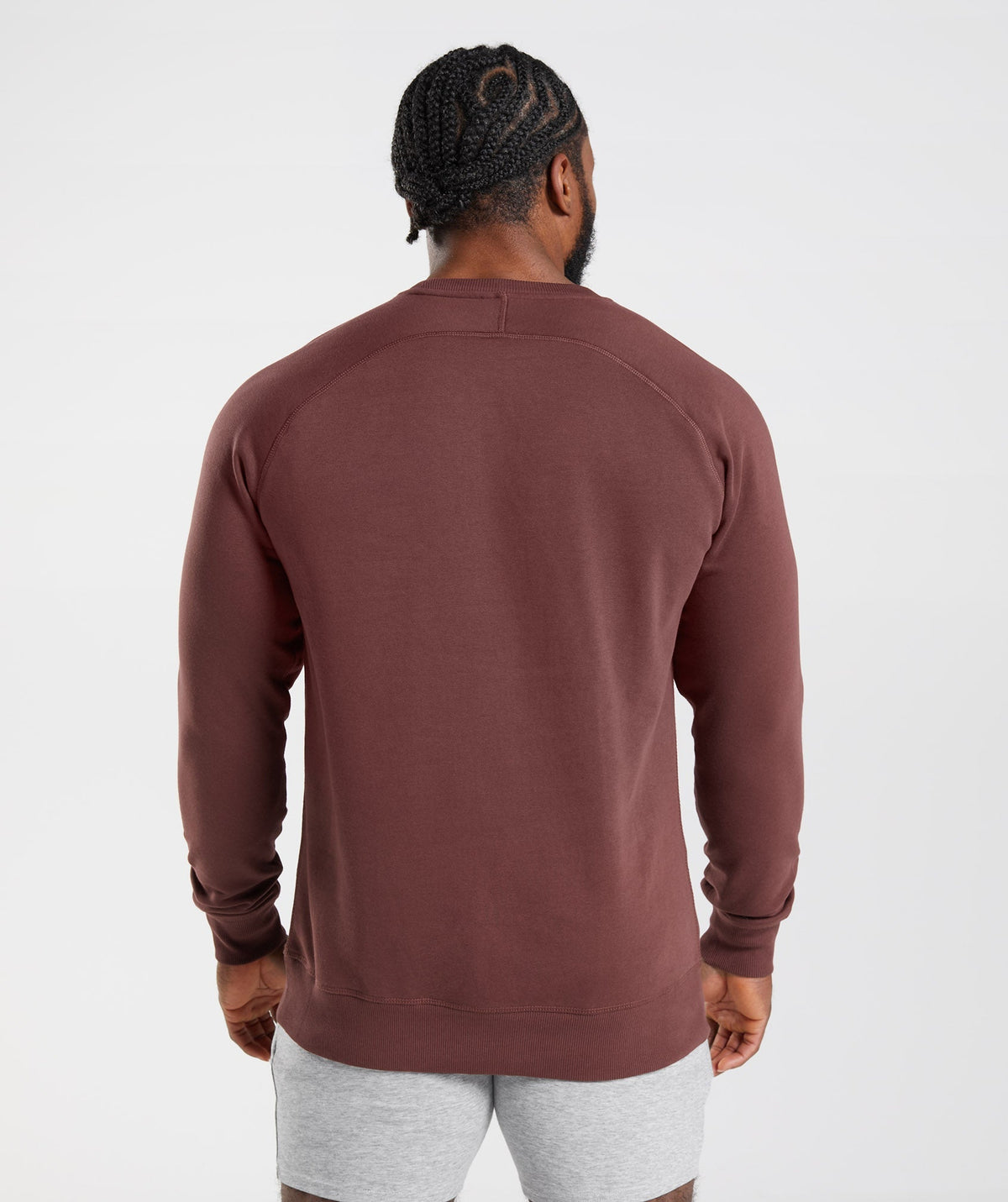gymshark-crest-sweatshirt-cherry-brown-aw22