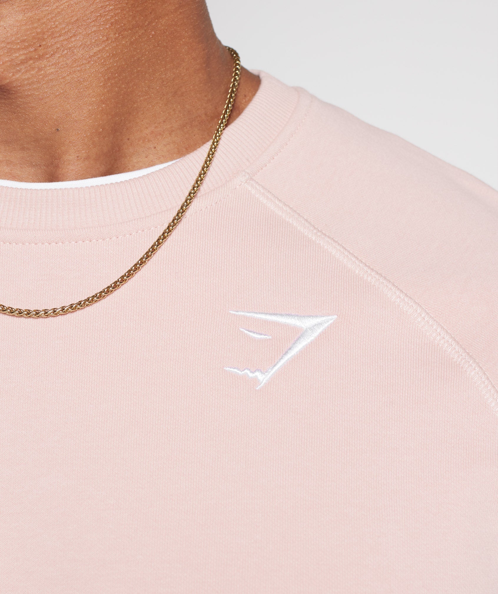 gymshark-crest-sweatshirt-misty-pink-ss23