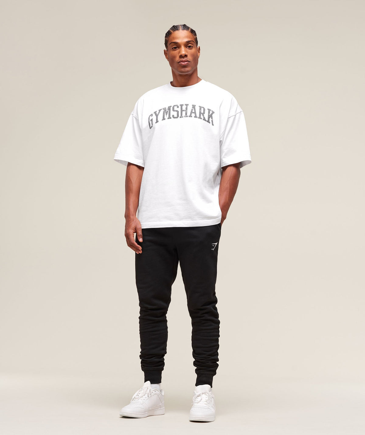 gymshark-crest-tall-joggers-black-ss25