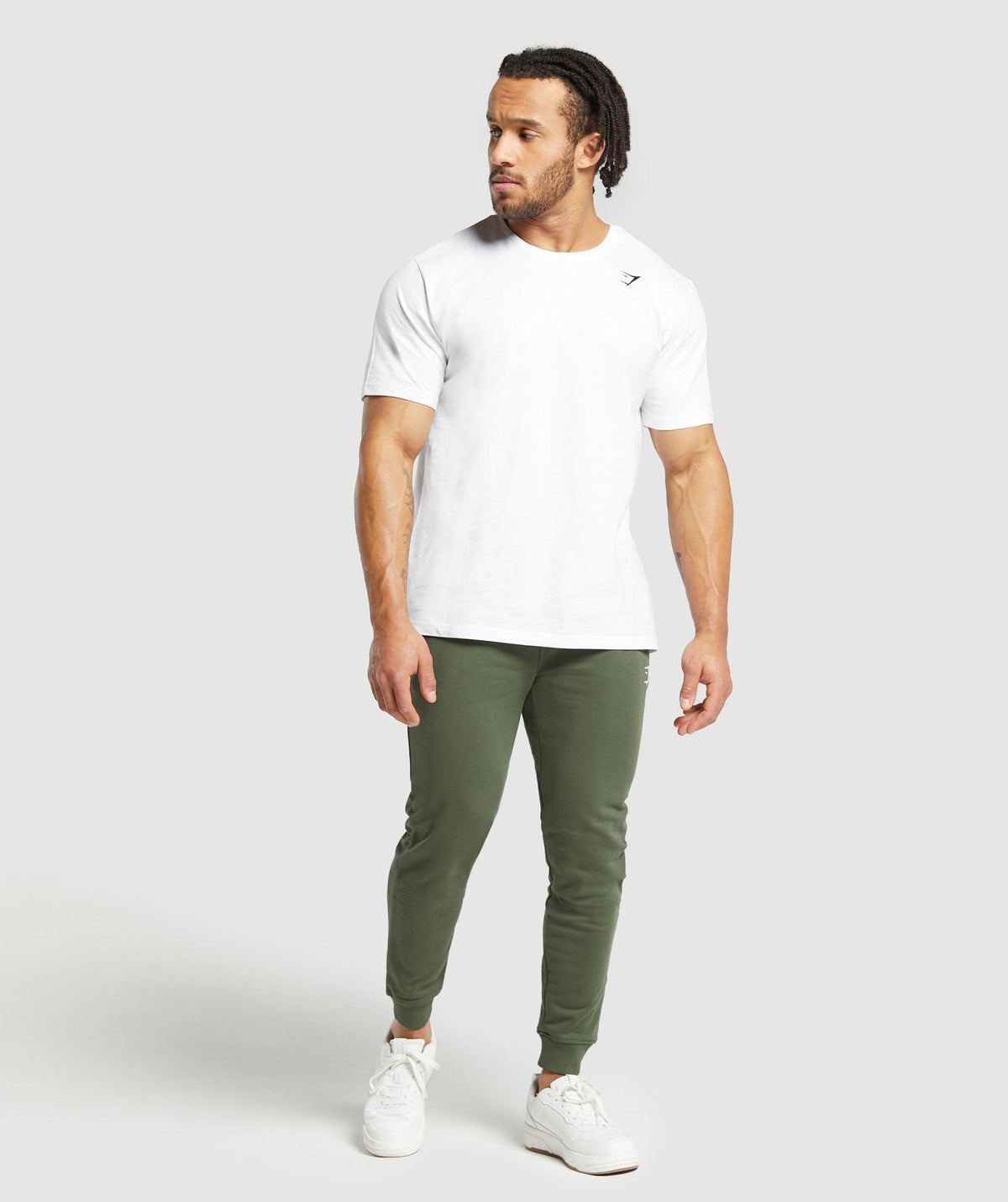 gymshark-crest-joggers-core-olive-aw22