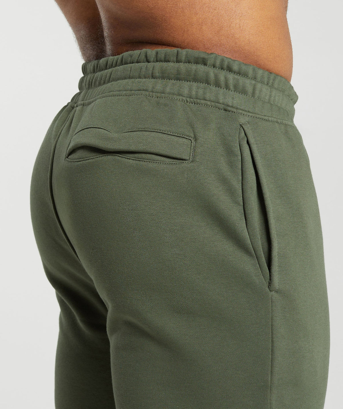 gymshark-crest-joggers-core-olive-aw22