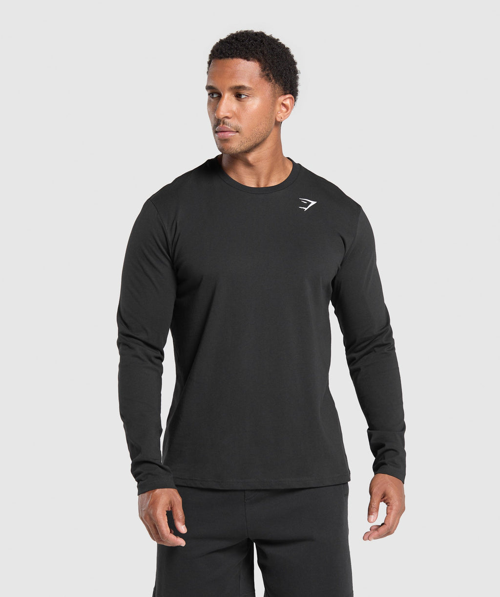 gymshark-crest-long-sleeve-t-shirt-black-ss22