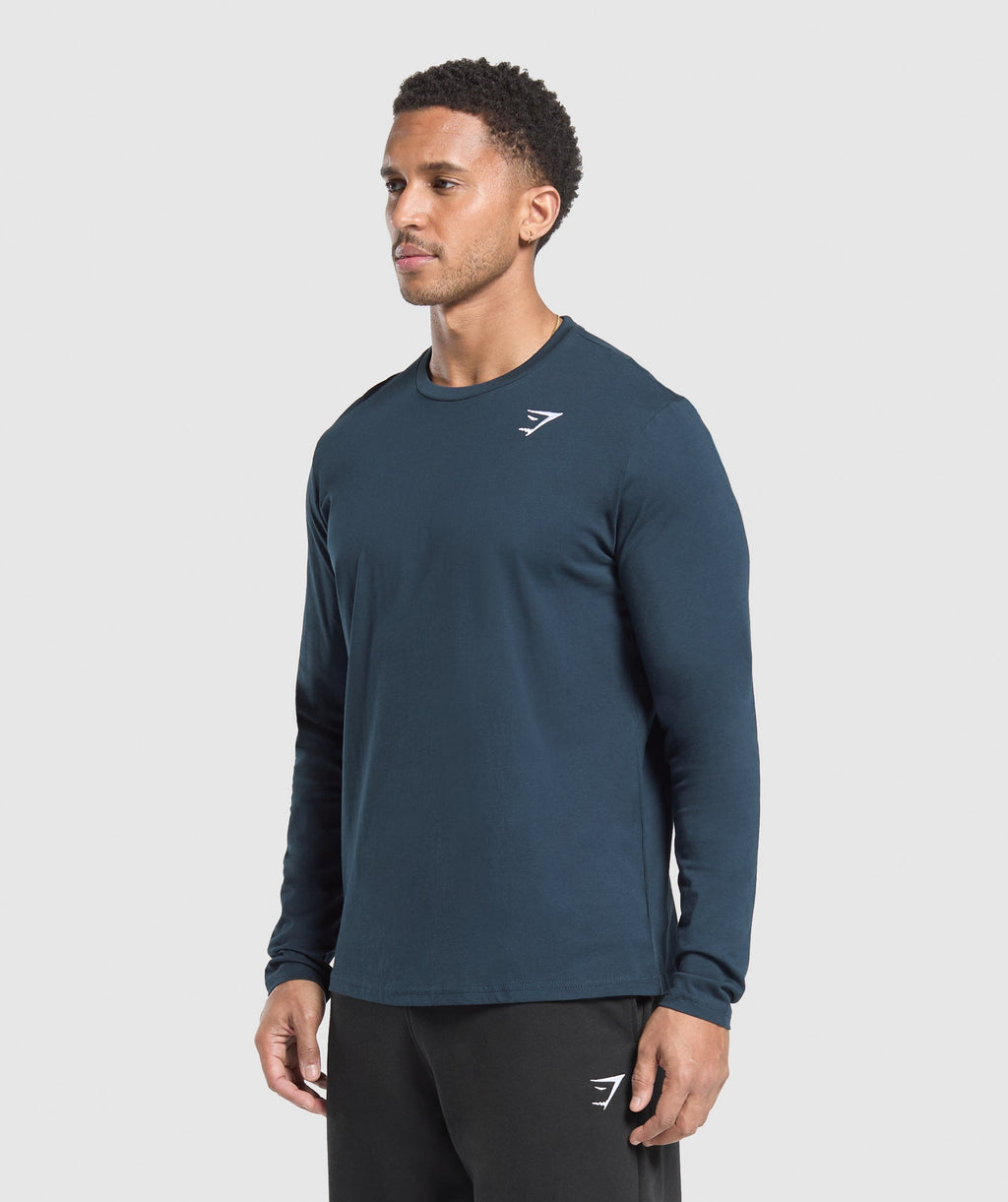 gymshark-crest-long-sleeve-t-shirt-navy-aw22