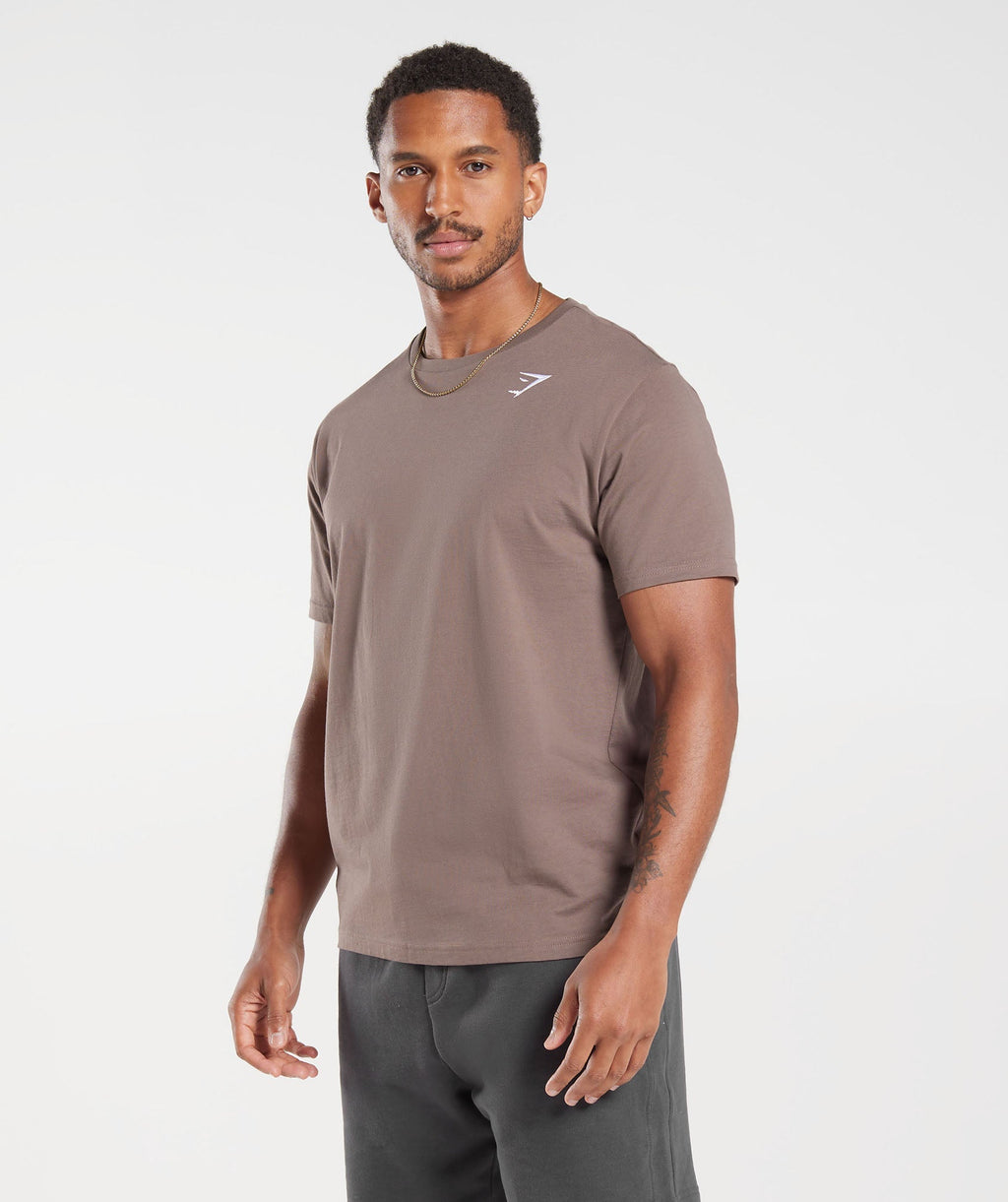 gymshark-crest-t-shirt-truffle-brown-ss23