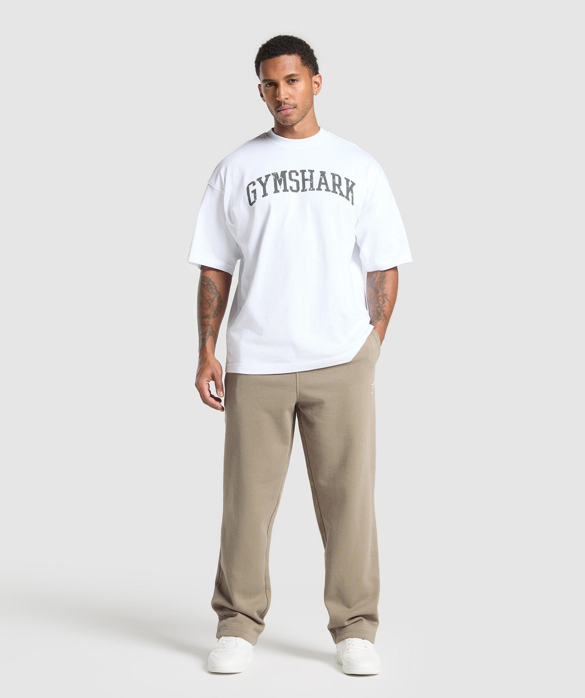 gymshark-crest-straight-leg-joggers-lifestyle-brown-ss25
