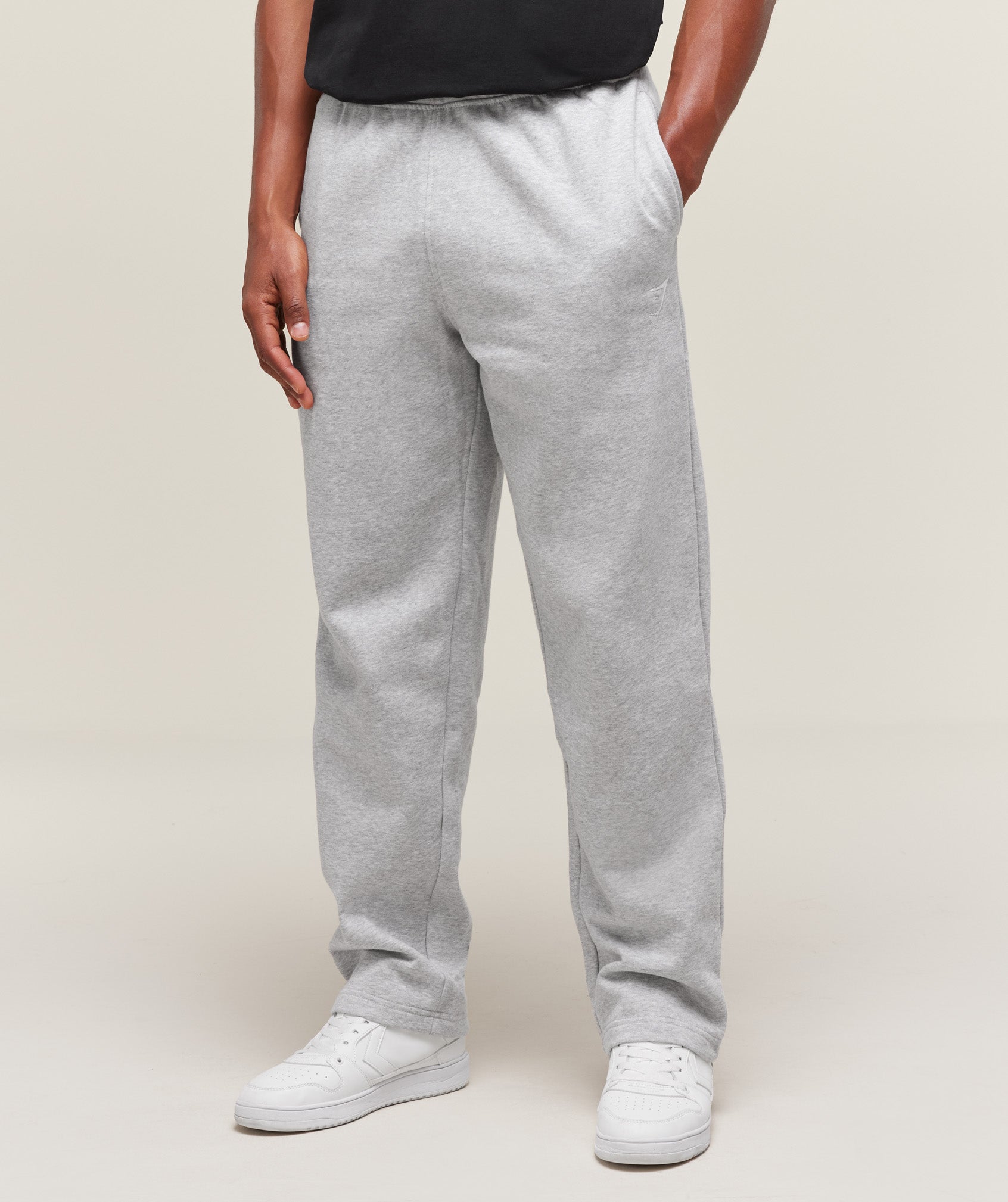 gymshark-crest-straight-leg-joggers-light-grey-marl-aw23