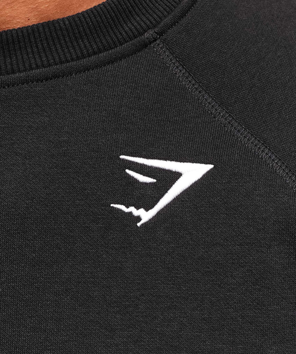 gymshark-crest-sweatshirt-black-ss22