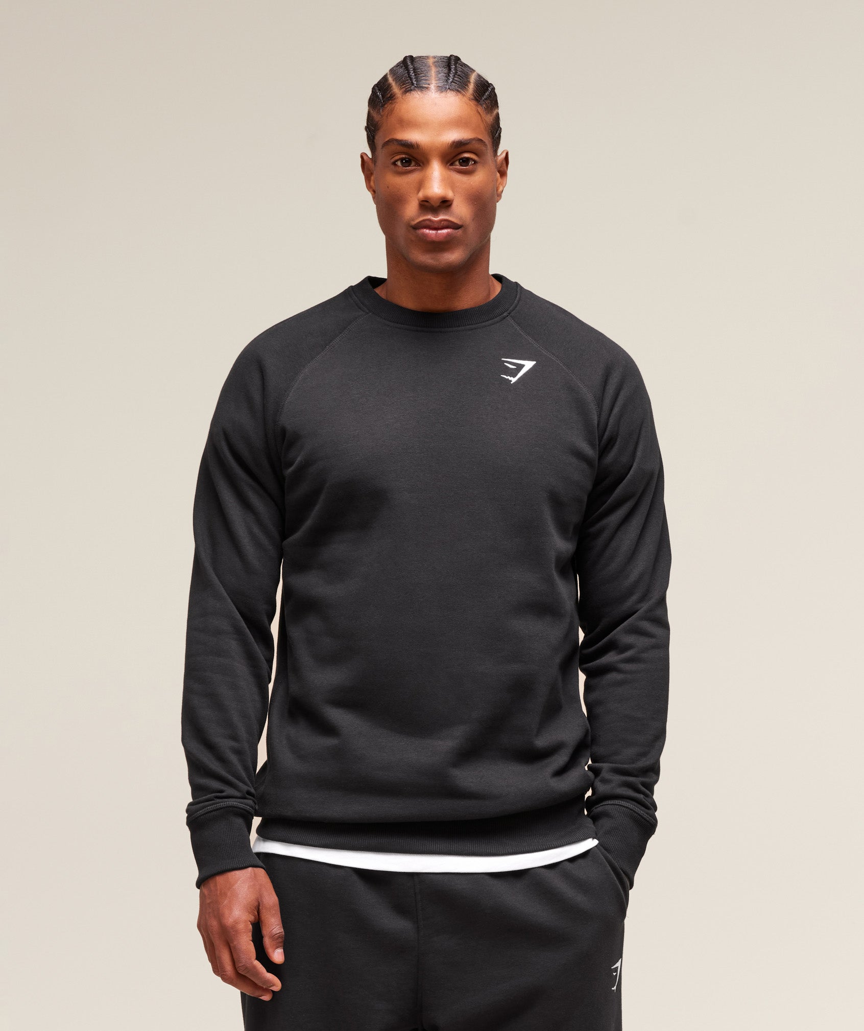 gymshark-crest-sweatshirt-black-ss22