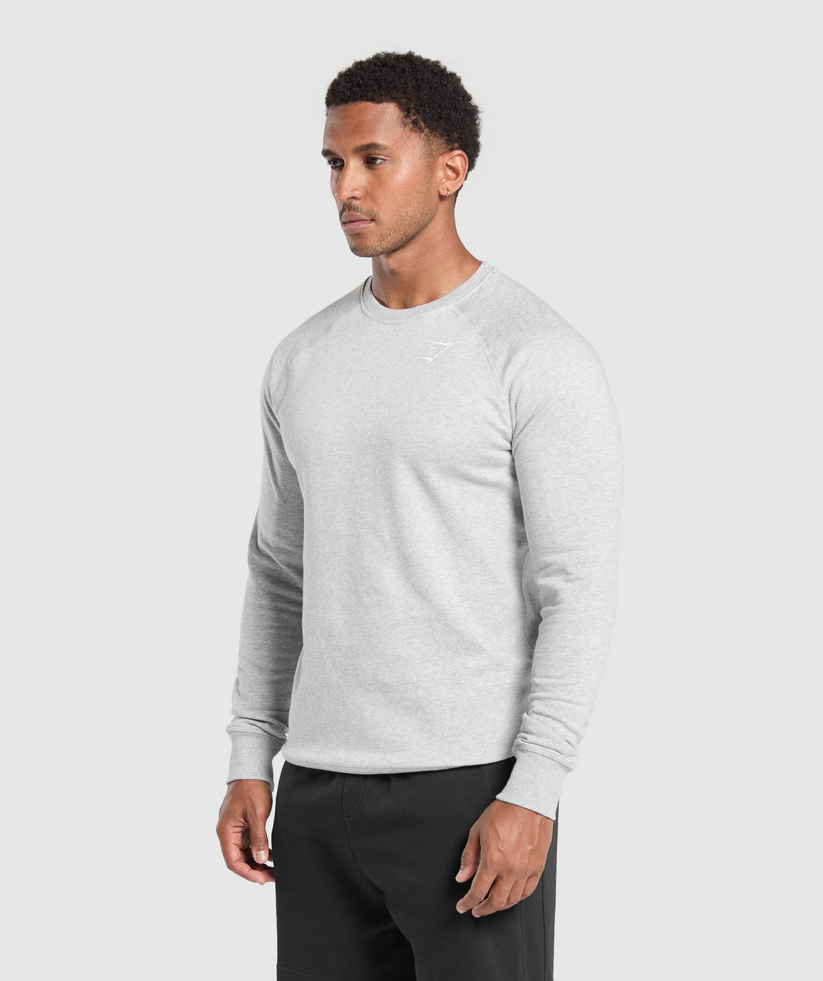 gymshark-crest-sweatshirt-light-grey-marl-aw22