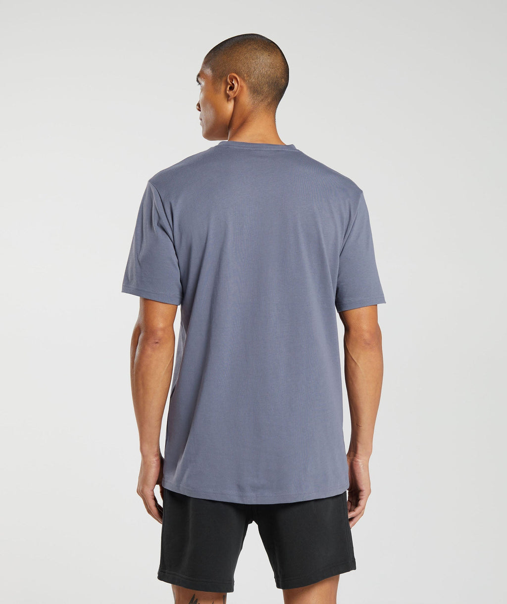 gymshark-crest-t-shirt-dewberry-purple-aw23