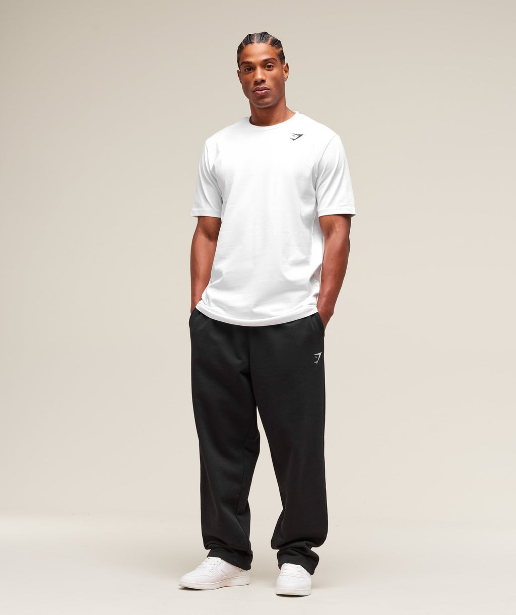 gymshark-crest-t-shirt-tall-white-ss25