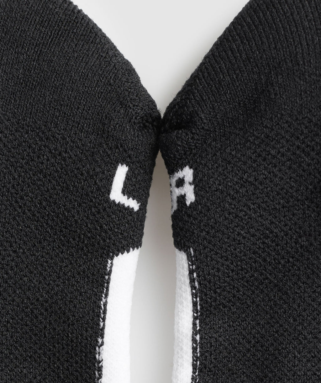gymshark-crew-running-socks-white-black-aw24