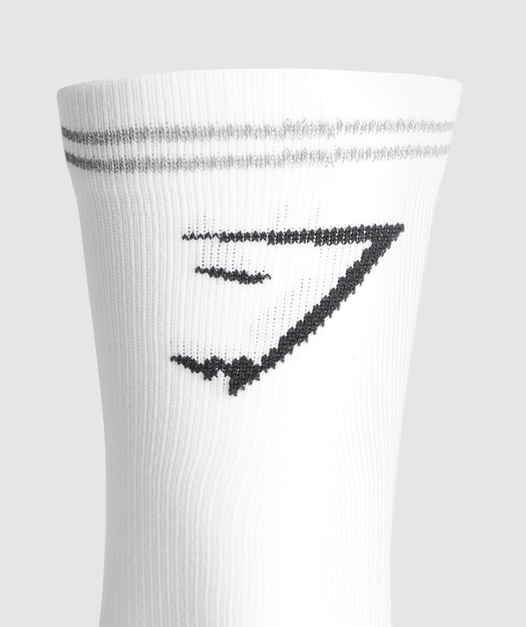 gymshark-crew-running-socks-white-black-aw24