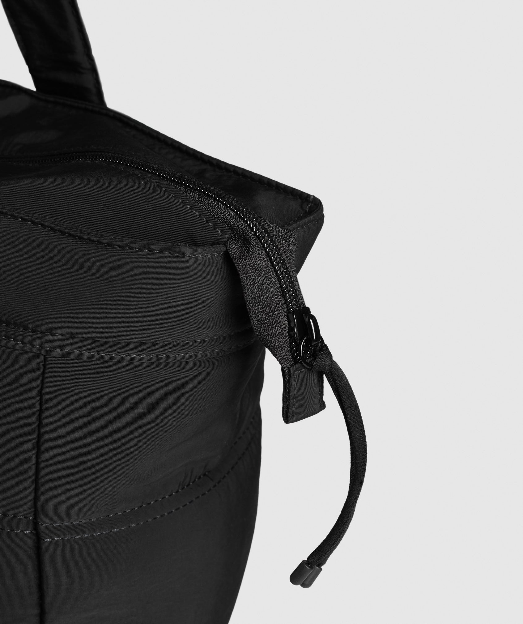 gymshark-tote-bag-black-aw24