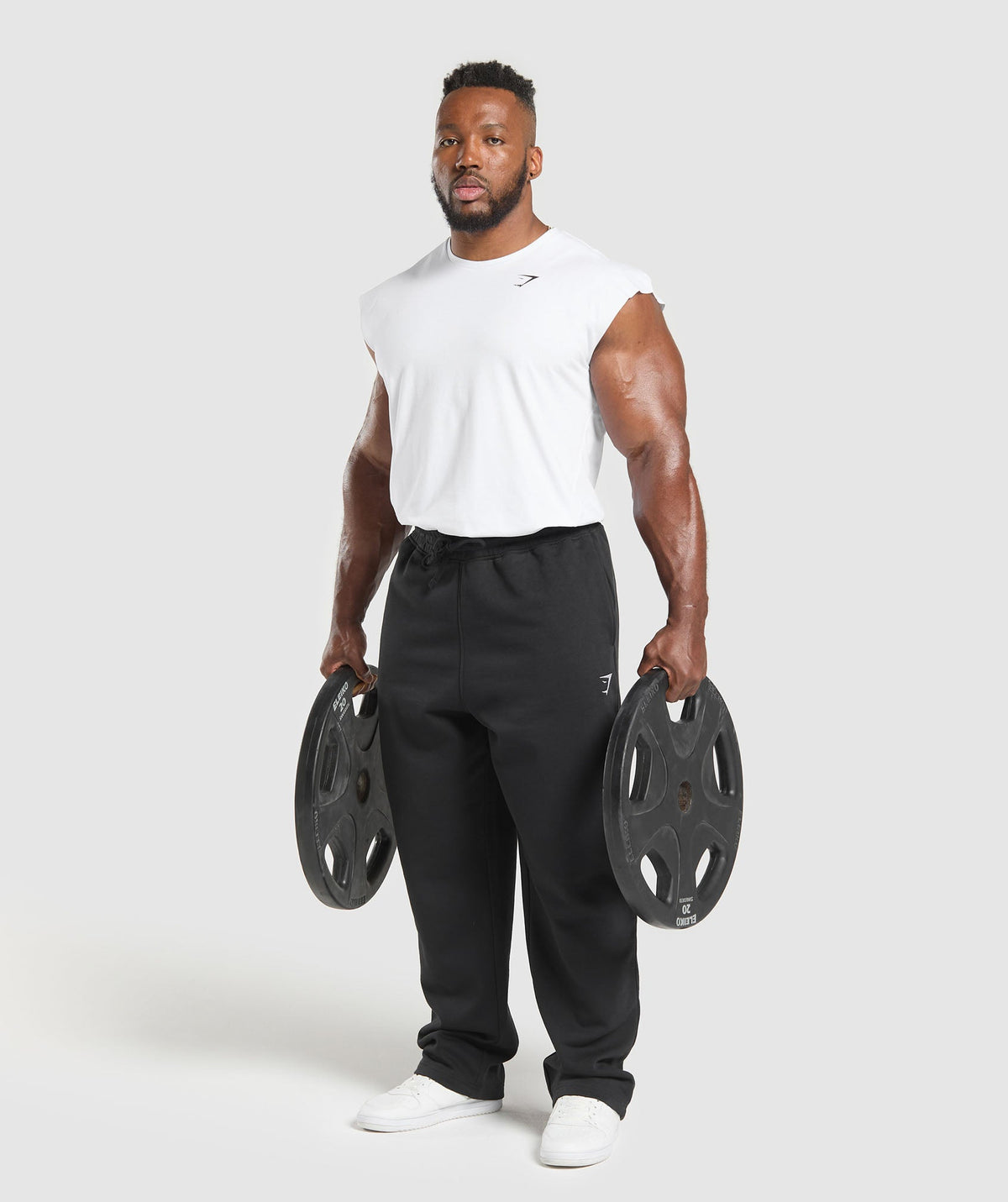 gymshark-critical-cut-off-tank-white-ss25