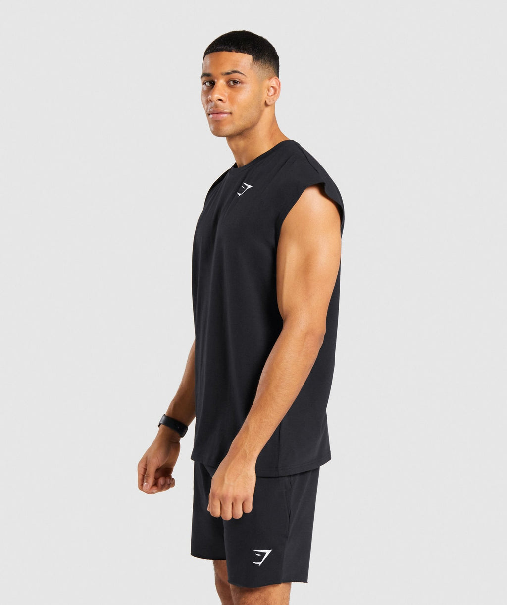 gymshark-critical-cut-off-sleeveless-tee-black