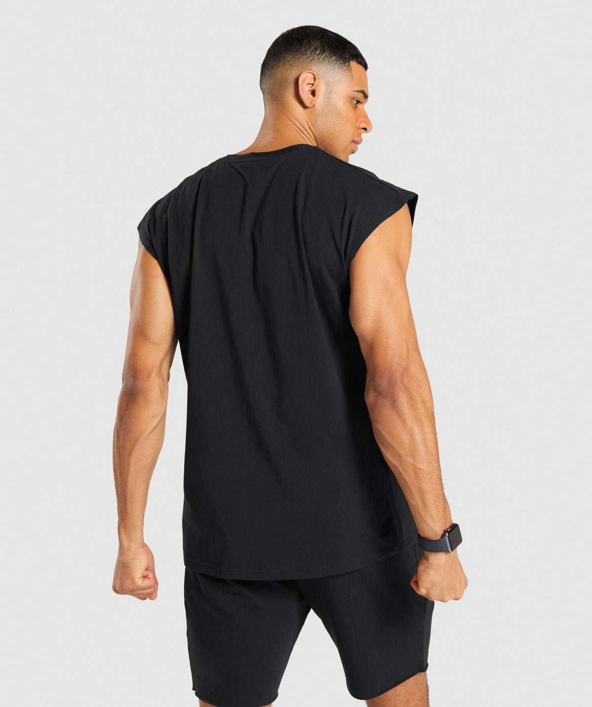 gymshark-critical-cut-off-sleeveless-tee-black