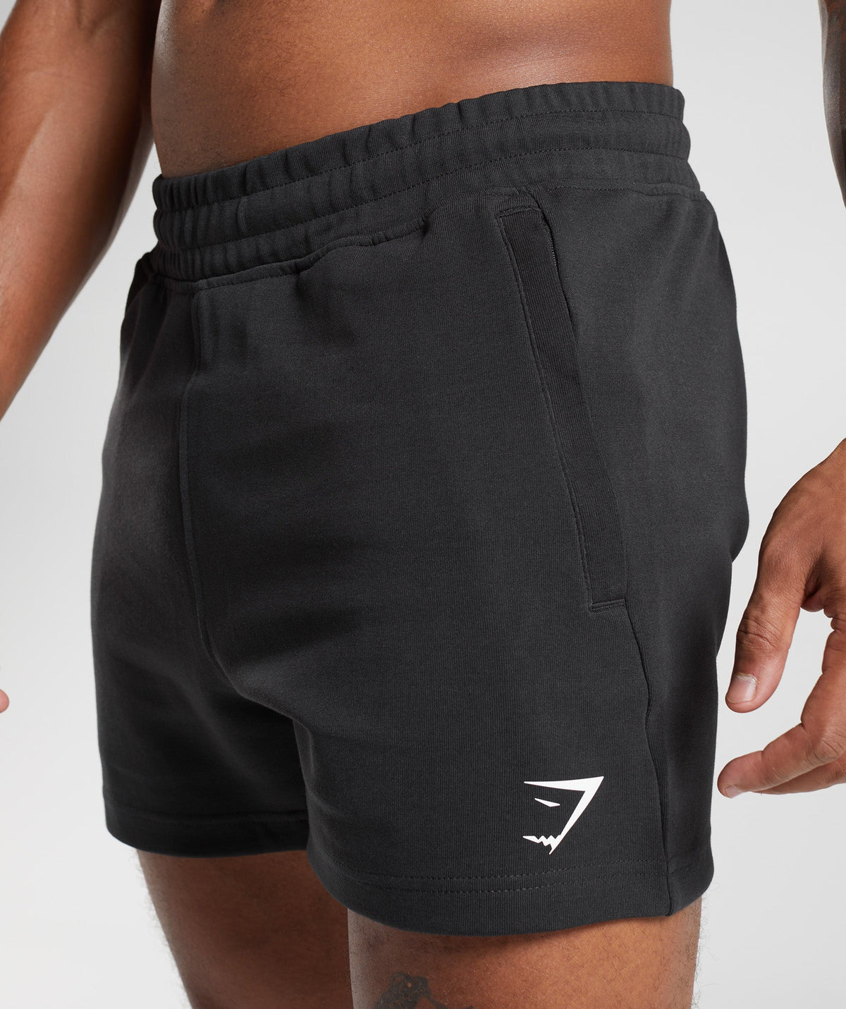 gymshark-react-5-short-black-ss23