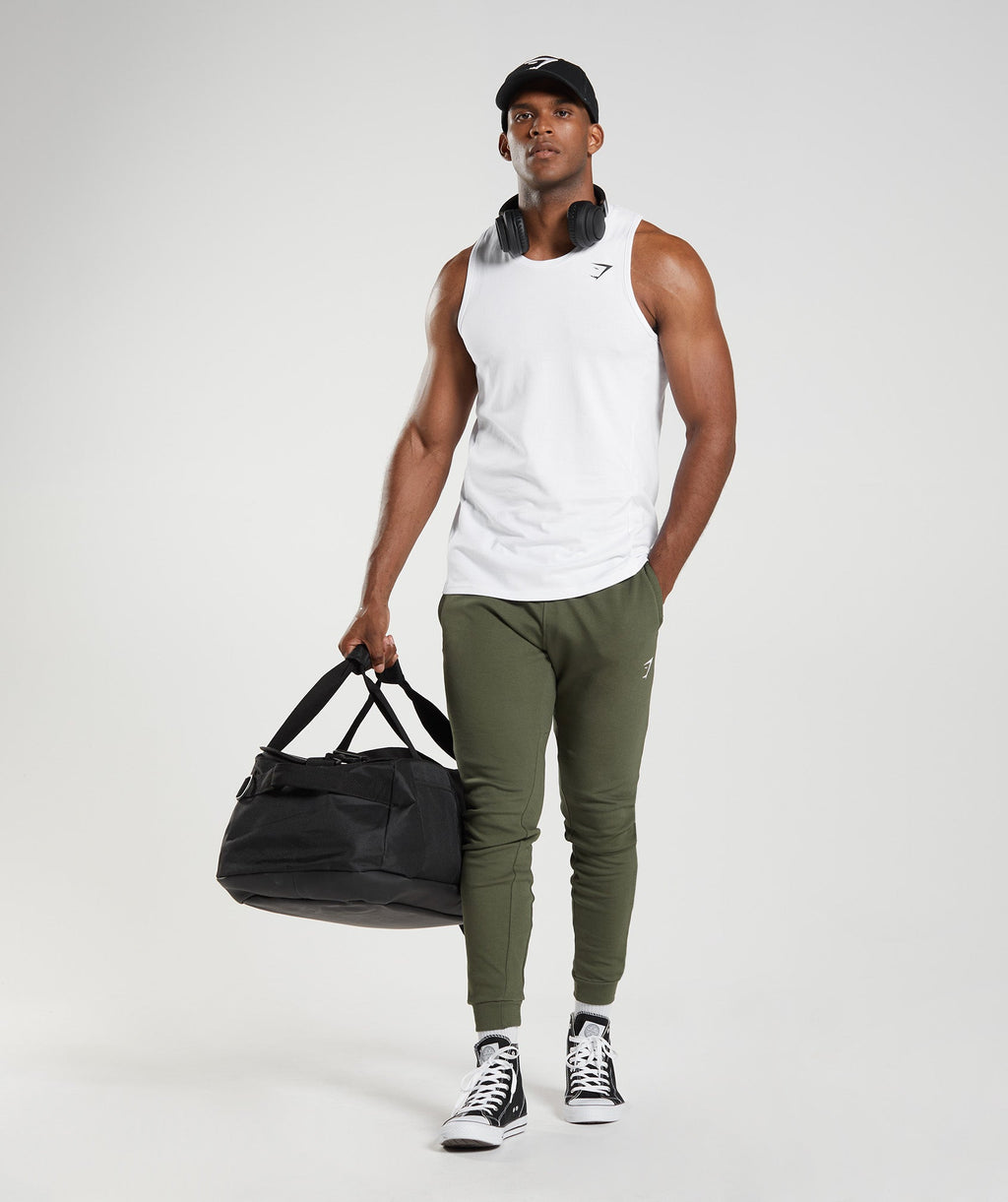 gymshark-react-joggers-core-olive-aw22