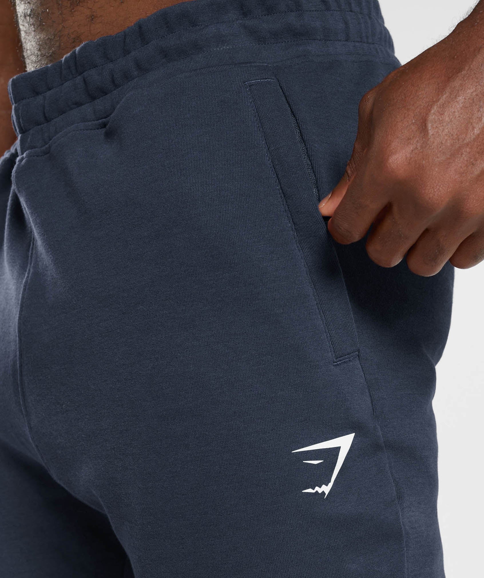 gymshark-react-joggers-navy-aw22