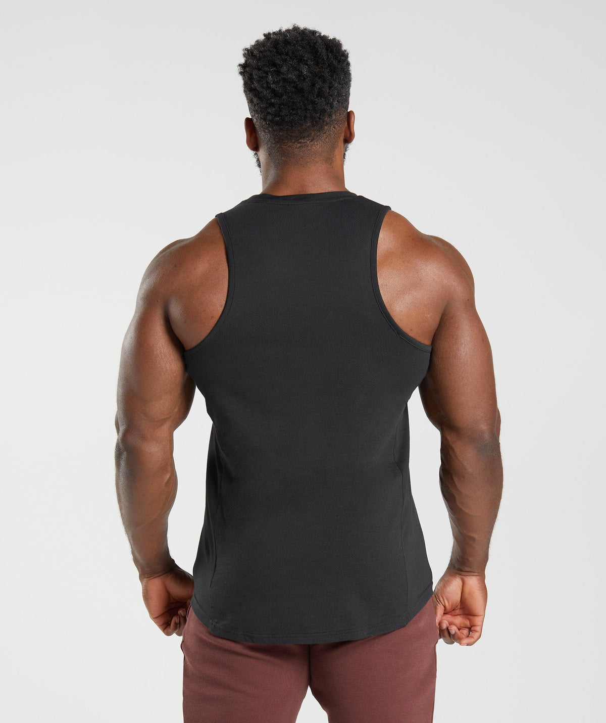 gymshark-react-tank-black-aw22