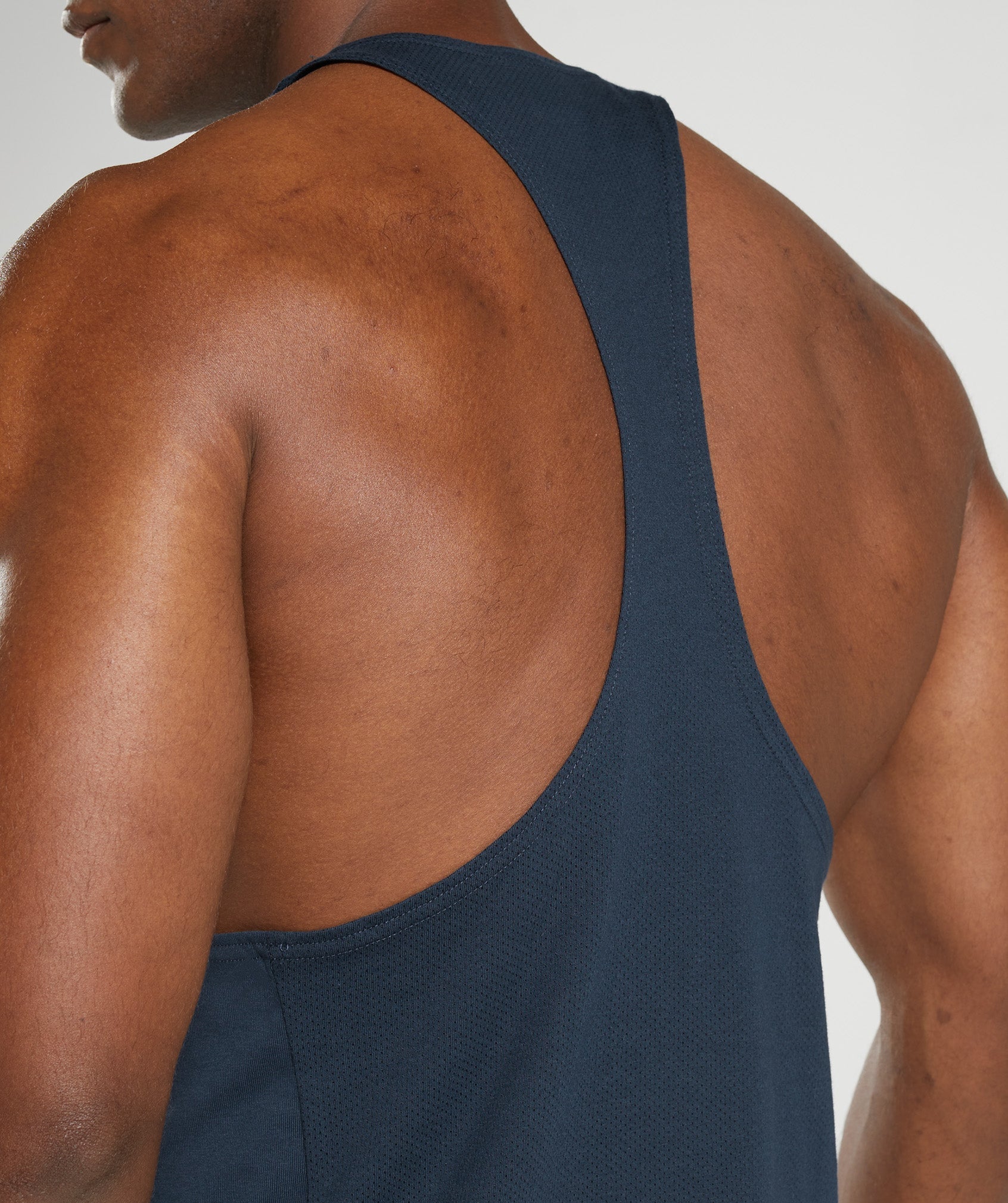 gymshark-react-stringer-navy-aw22