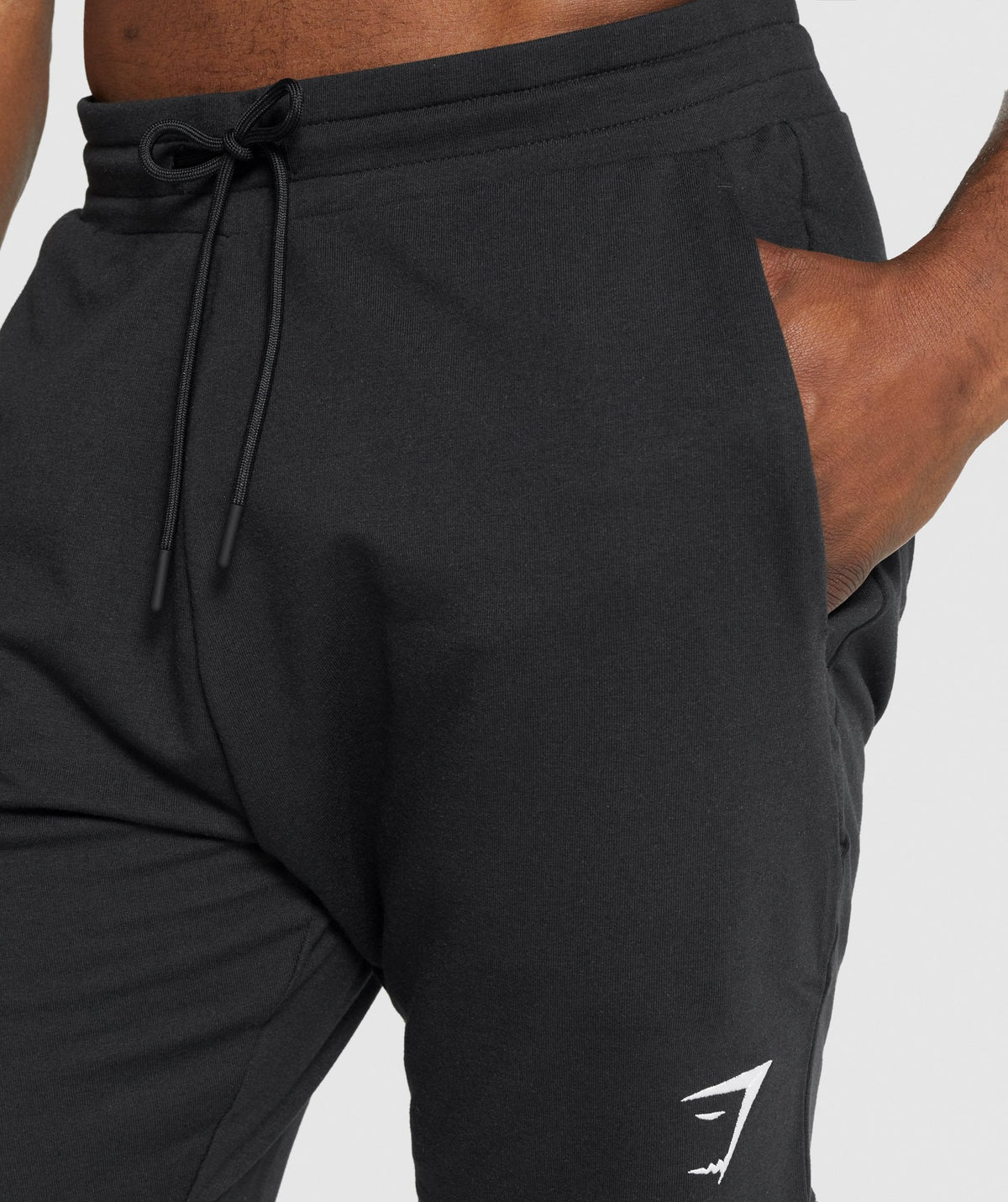 gymshark-critical-shorts-black
