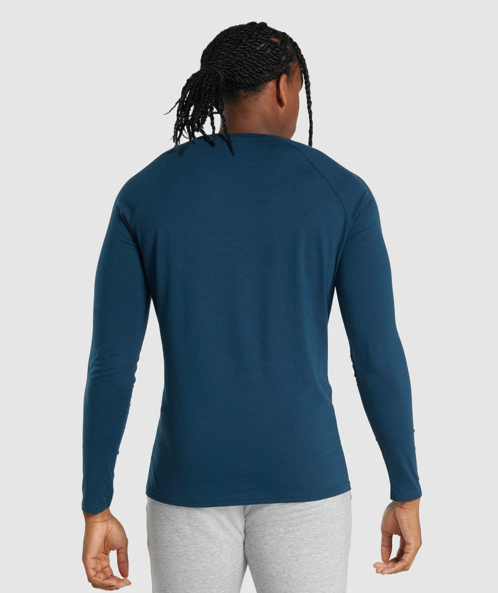 gymshark-critical-long-sleeve-t-shirt-navy-aw21