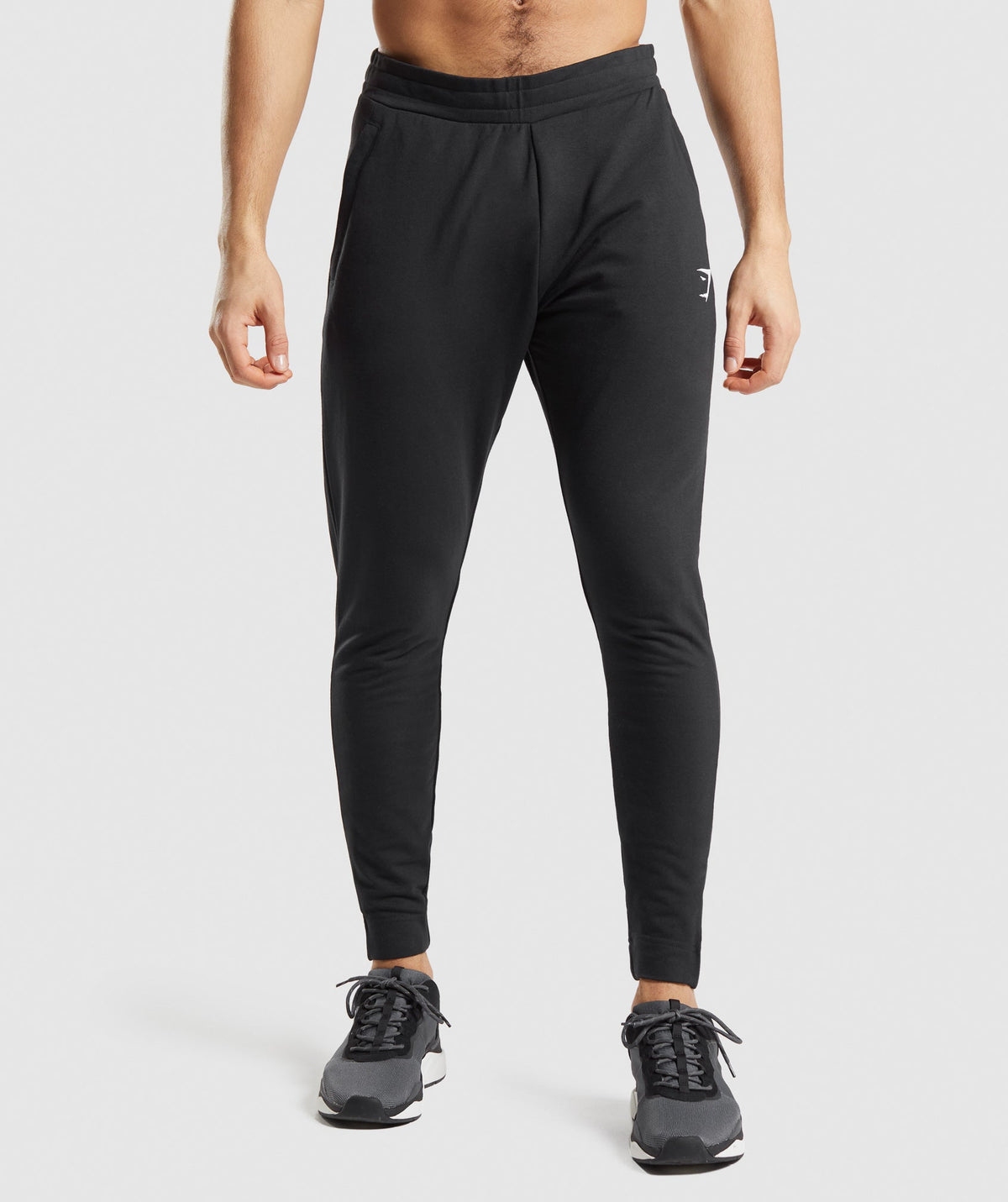 gymshark-critical-joggers-black-aw21
