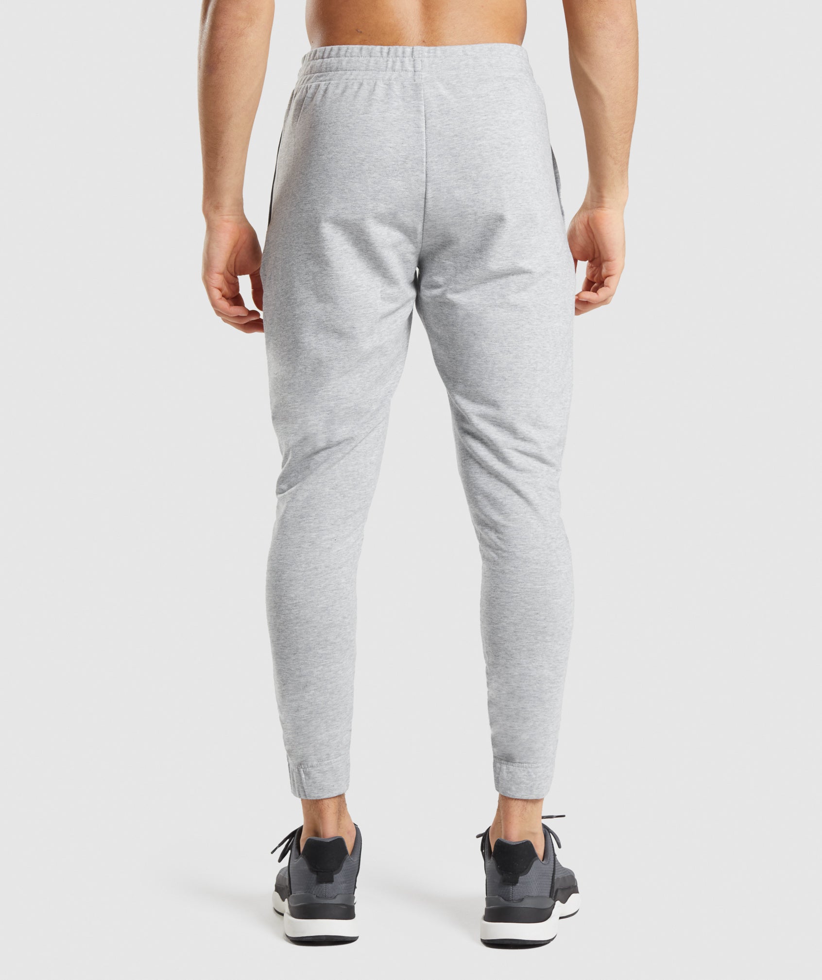 gymshark-critical-joggers-light-grey-marl-aw21