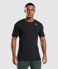 gymshark-critical-t-shirt-black